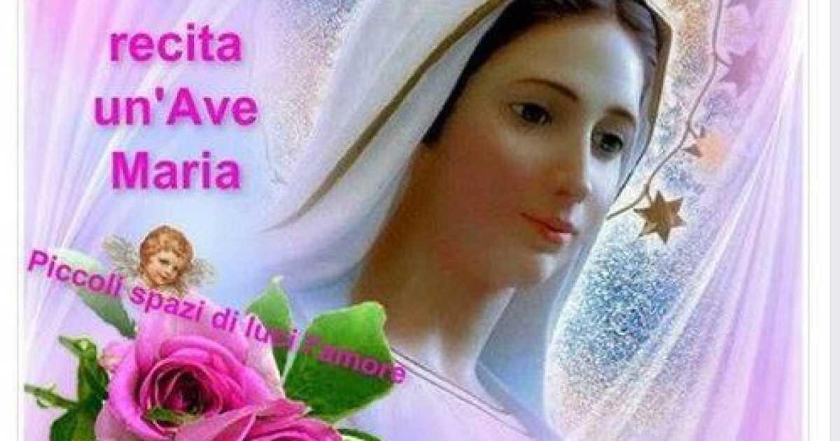 ''Dio c'�'', anche su Facebook: spopolano i gruppi di preghiera online